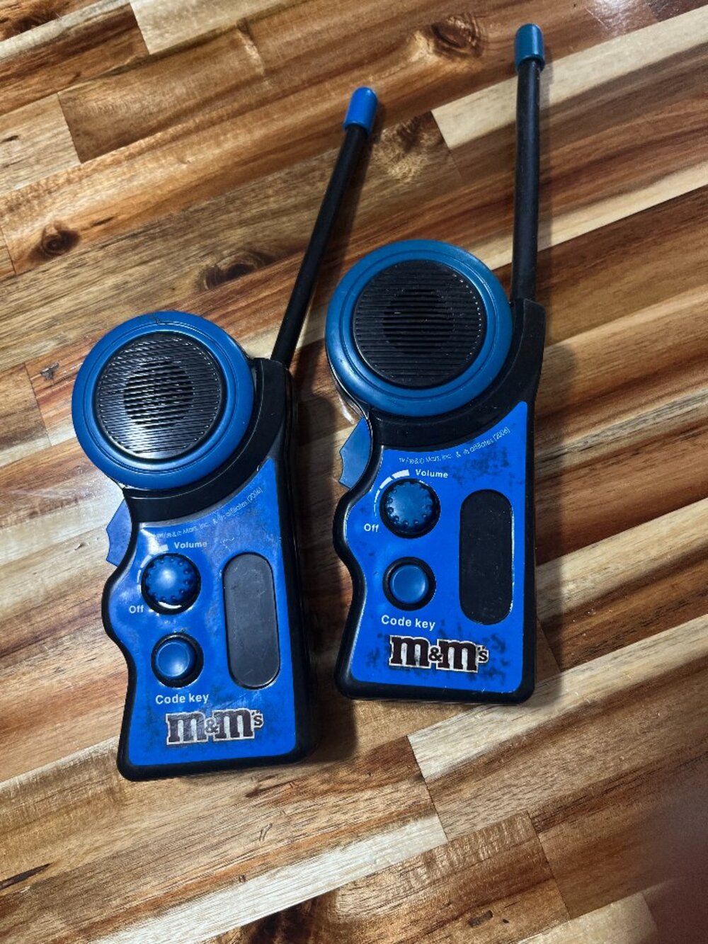 M&M's Blue Walkie-Talkies Pair Vintage Toy Radios with Antennas